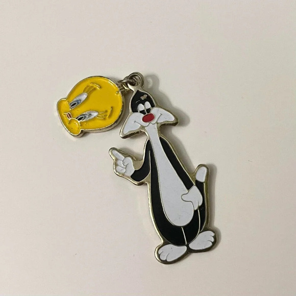 Vintage Looney  Tunes Sylvester Tweety Bird Charms Pendants - Picture 2 of 11